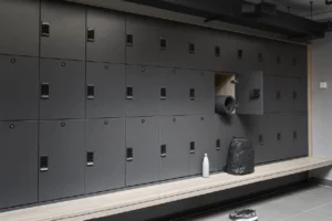 Locker & Changing Room